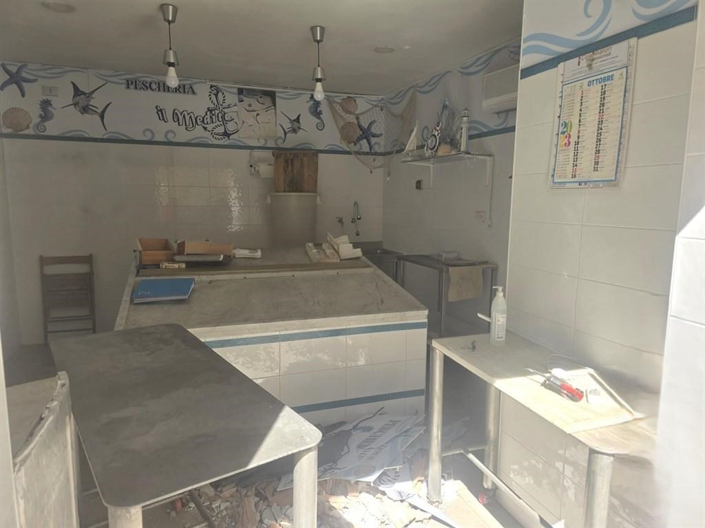 negozio in vendita a Gela in zona Centro Storico
