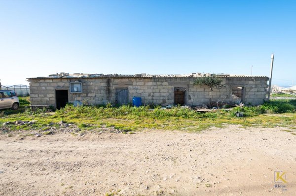 casa semindipendente in vendita a Gela