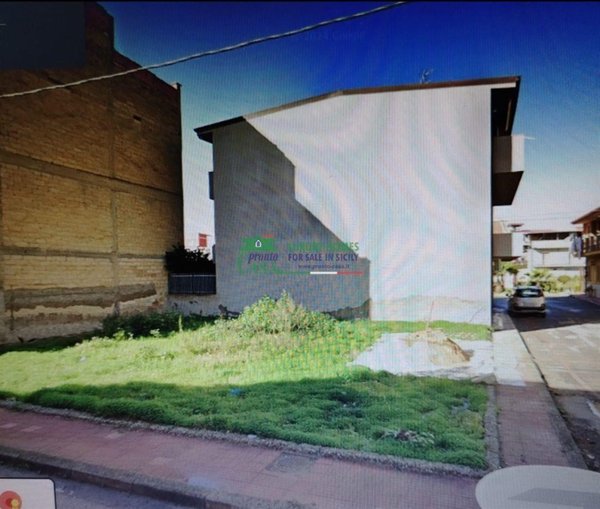 casa indipendente in vendita a Gela