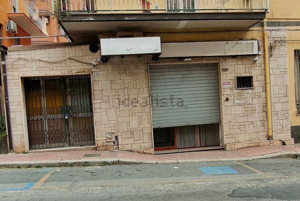locale commerciale in vendita a Gela
