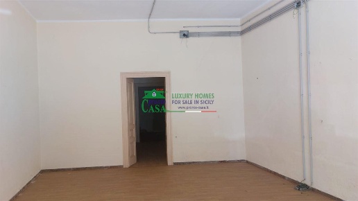 casa indipendente in vendita a Gela