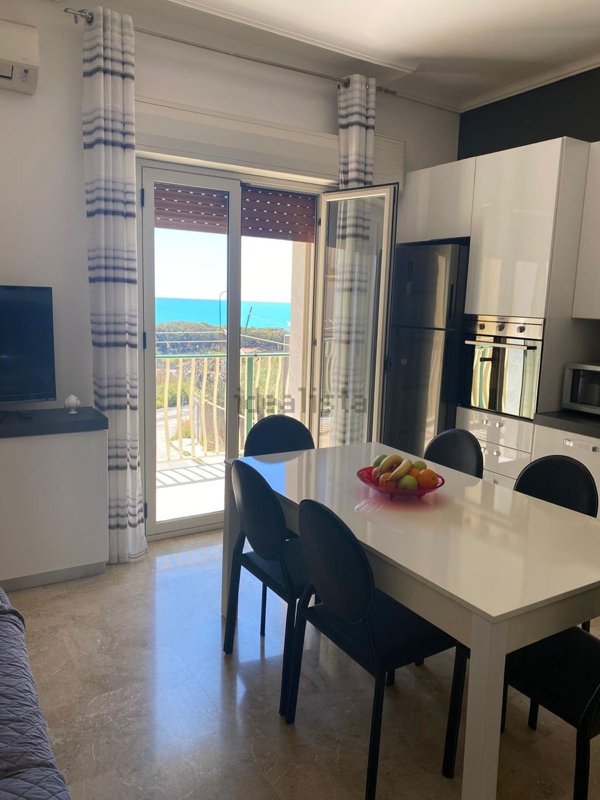 appartamento in vendita a Gela in zona Caposoprano