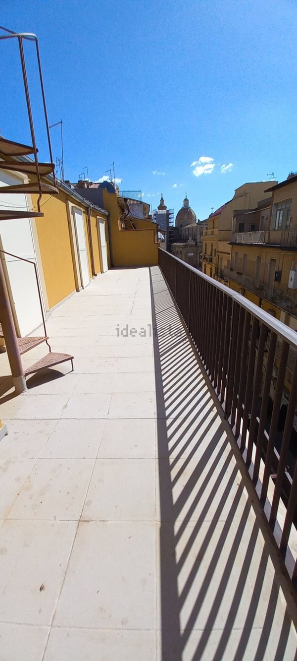 appartamento in vendita a Gela in zona Centro Storico