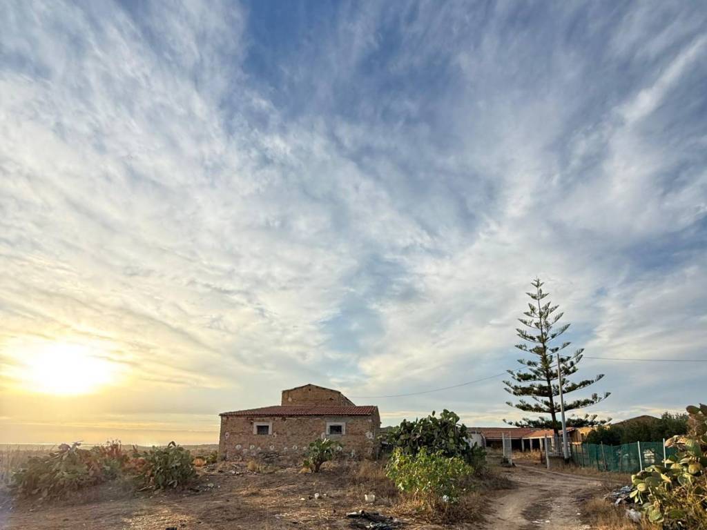 casa indipendente in vendita a Gela
