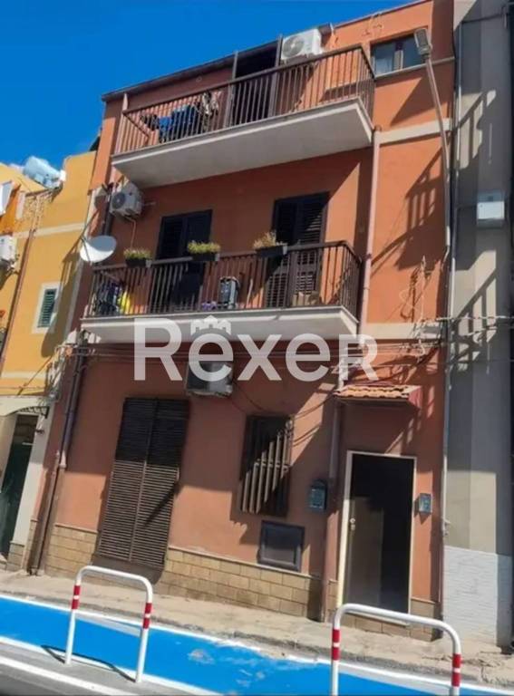 casa indipendente in vendita a Gela in zona Centro Storico