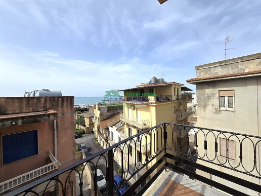 appartamento in vendita a Gela in zona Centro Storico