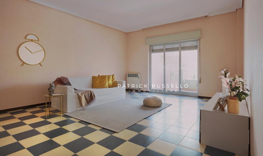 appartamento in vendita a Gela in zona Caposoprano