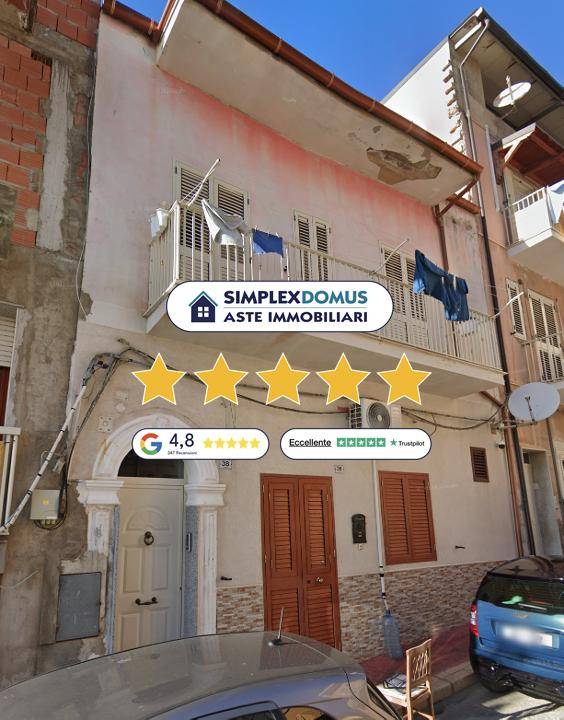 appartamento in vendita a Gela in zona Centro Storico