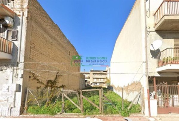 casa indipendente in vendita a Gela