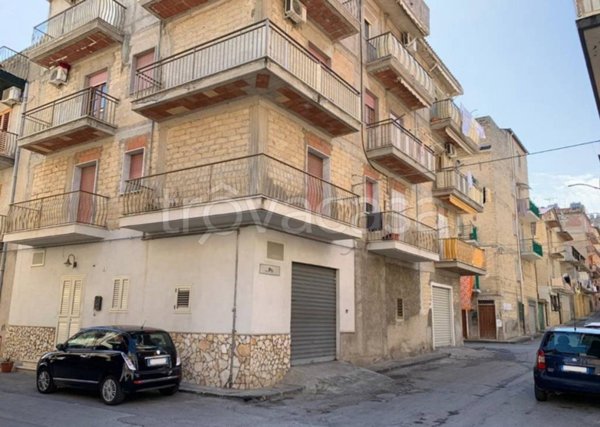 appartamento in vendita a Gela in zona Centro Storico