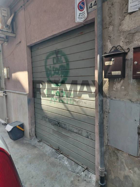locale commerciale in vendita a Gela