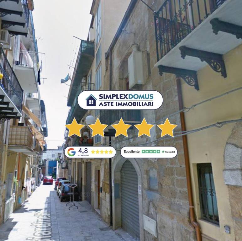 appartamento in vendita a Gela in zona Centro Storico