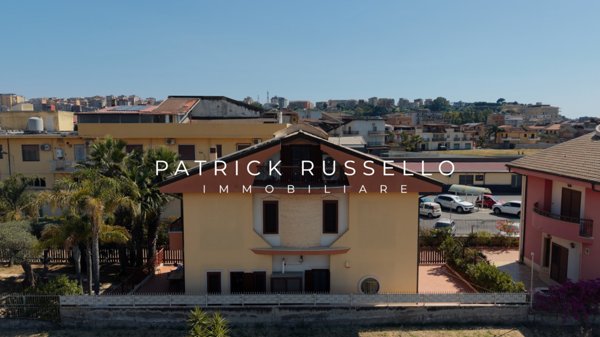 casa indipendente in vendita a Gela