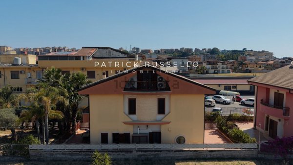 casa indipendente in vendita a Gela