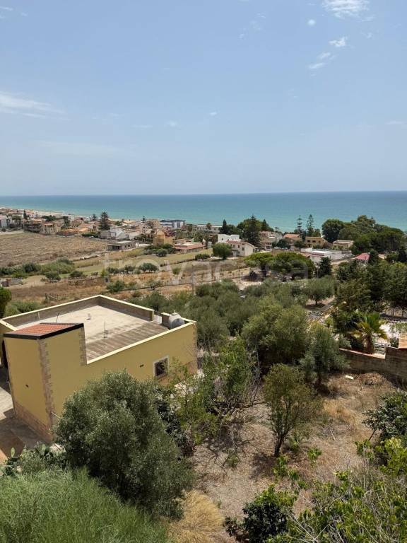 casa indipendente in vendita a Gela in zona Manfria