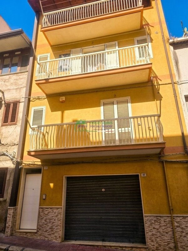 casa indipendente in vendita a Gela