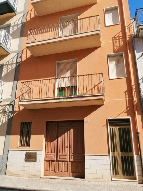 casa indipendente in vendita a Gela