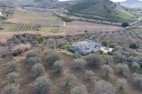 terreno agricolo in vendita a Mazzarino