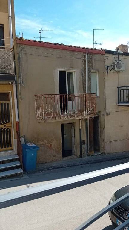 casa indipendente in vendita a Mussomeli