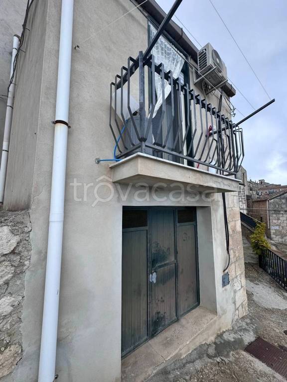 casa indipendente in vendita a Mussomeli