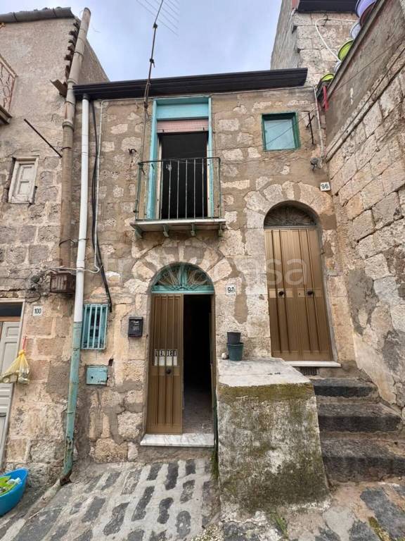 casa indipendente in vendita a Mussomeli