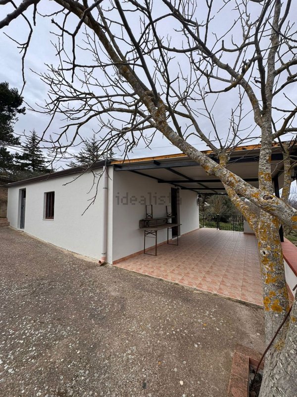casa indipendente in vendita a Mussomeli