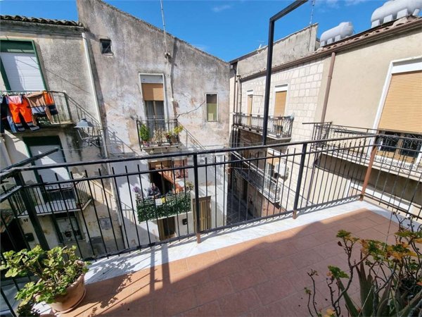 casa indipendente in vendita a Mussomeli