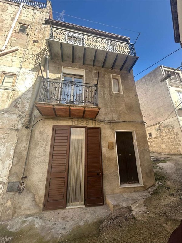 casa indipendente in vendita a Mussomeli