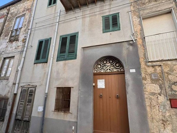 casa indipendente in vendita a Mussomeli