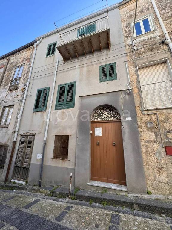 casa indipendente in vendita a Mussomeli