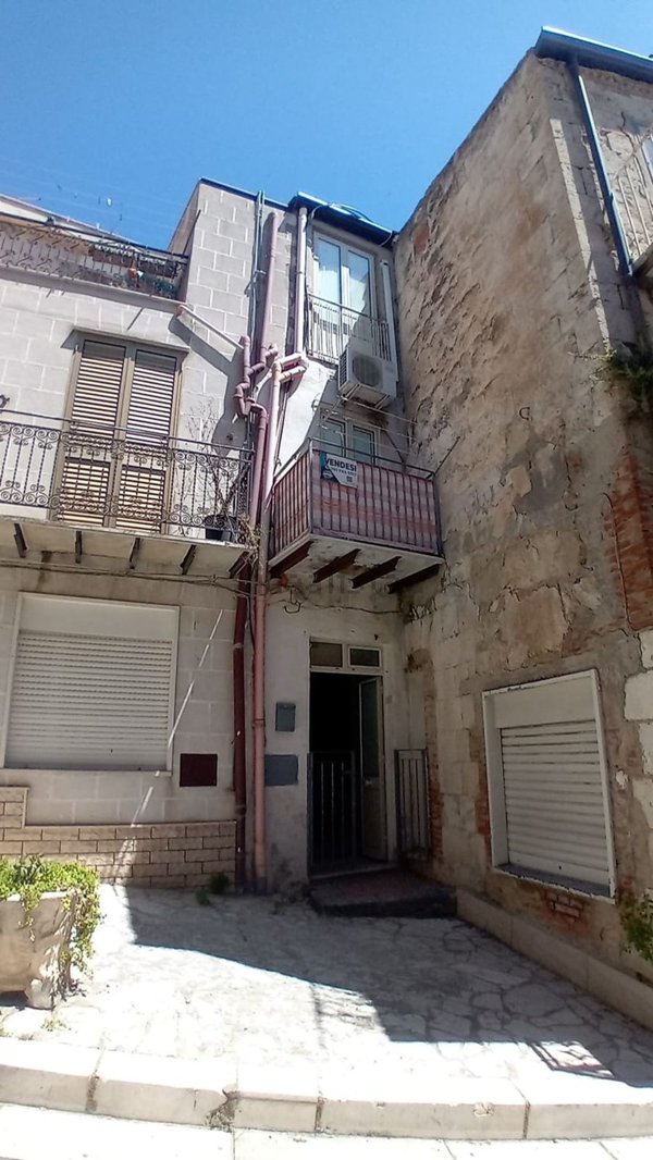 casa indipendente in vendita a Mussomeli