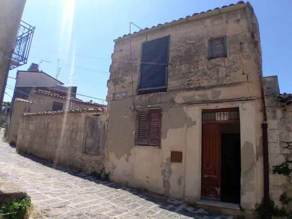 casa indipendente in vendita a Mussomeli
