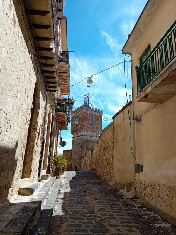 casa indipendente in vendita a Mussomeli