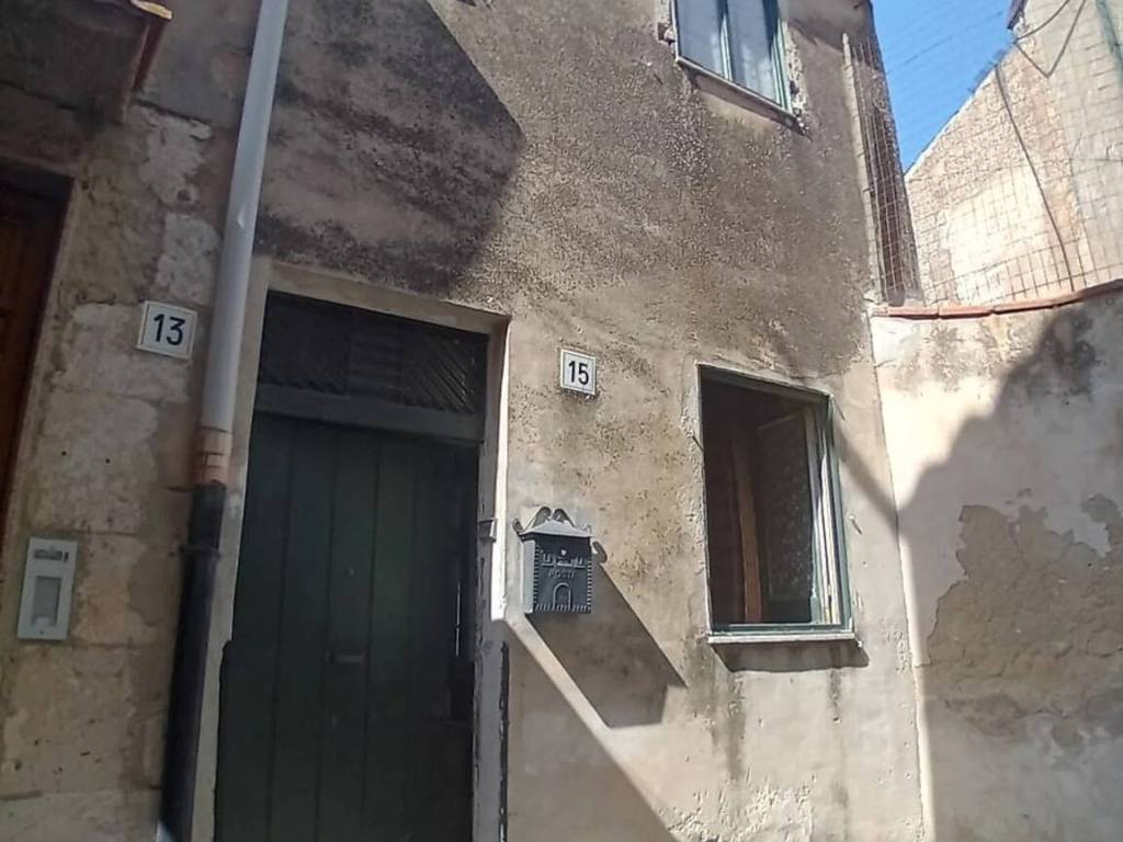 casa indipendente in vendita a Mussomeli