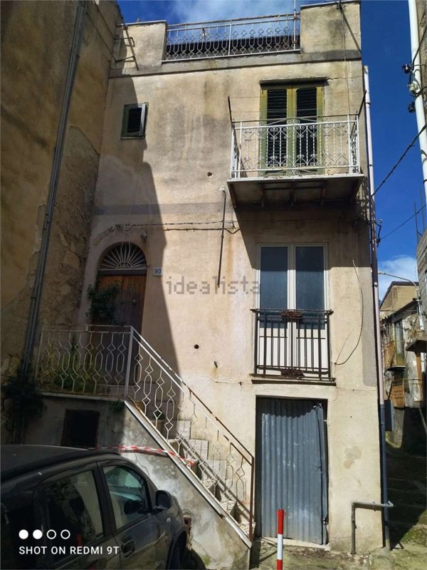 casa indipendente in vendita a Mussomeli