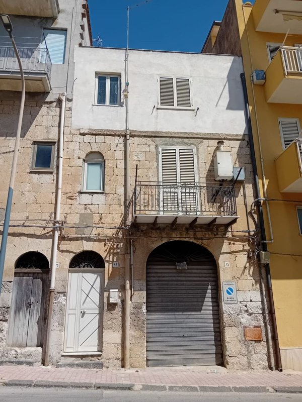 casa indipendente in vendita a Mussomeli