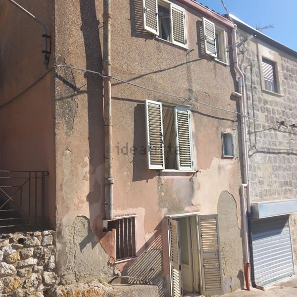 casa indipendente in vendita a Mussomeli