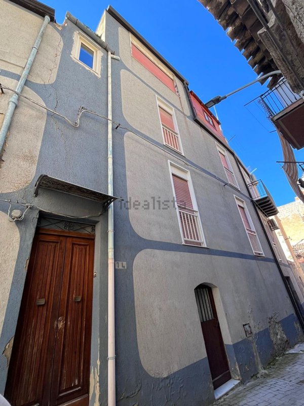 casa indipendente in vendita a Mussomeli