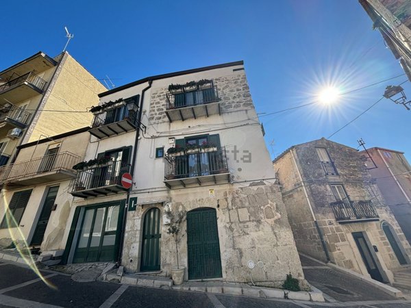 casa indipendente in vendita a Mussomeli