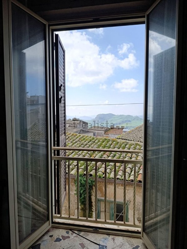 casa indipendente in vendita a Mussomeli