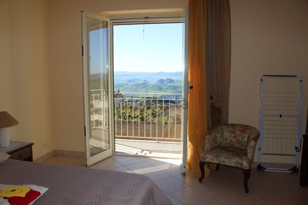 casa indipendente in vendita a Mussomeli