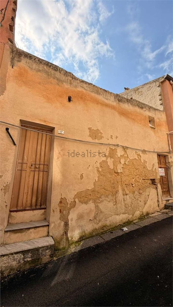 casa indipendente in vendita a Mussomeli