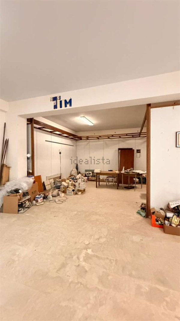locale commerciale in vendita a Mussomeli