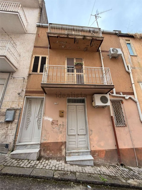 casa indipendente in vendita a Mussomeli
