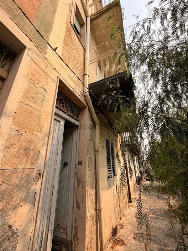 casa indipendente in vendita a Mussomeli