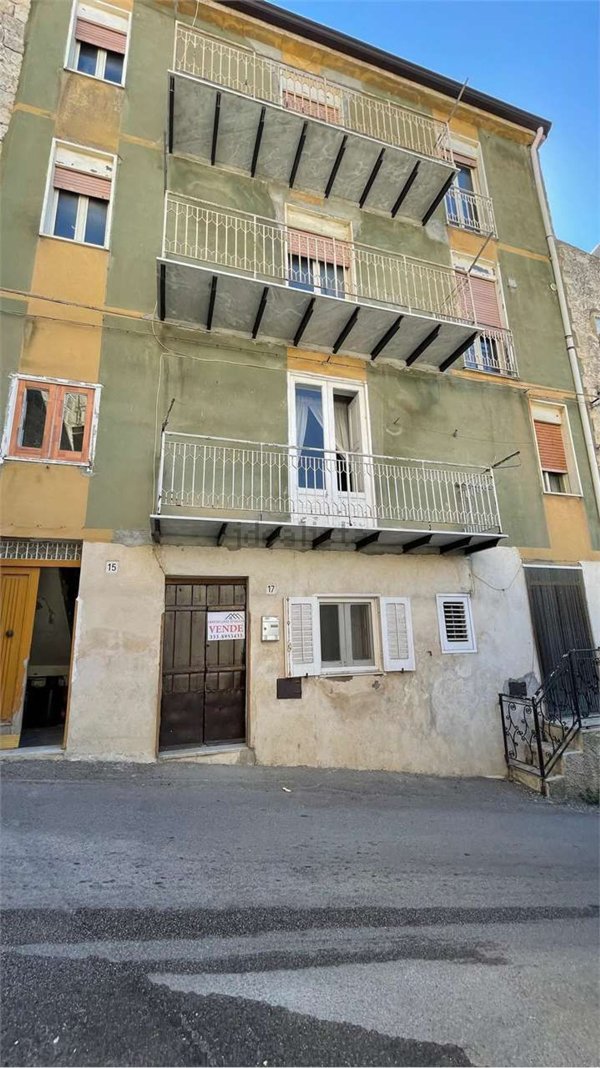 casa indipendente in vendita a Mussomeli