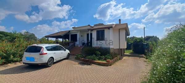 casa indipendente in vendita a Niscemi