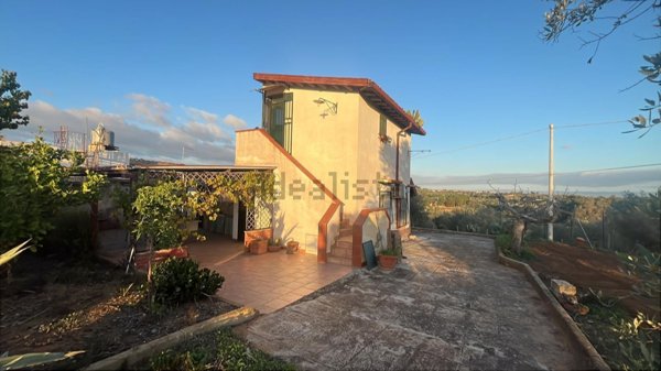 casa indipendente in vendita a Niscemi