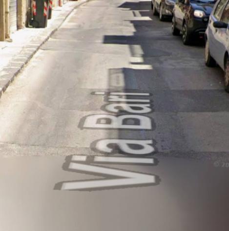 esavano in vendita a Niscemi