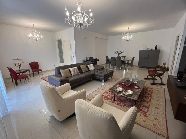 casa indipendente in vendita a Niscemi